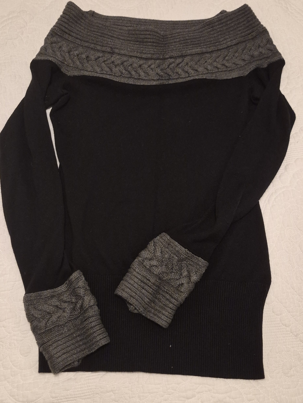 Off-Shoulder Black Sweater with Gray Trim